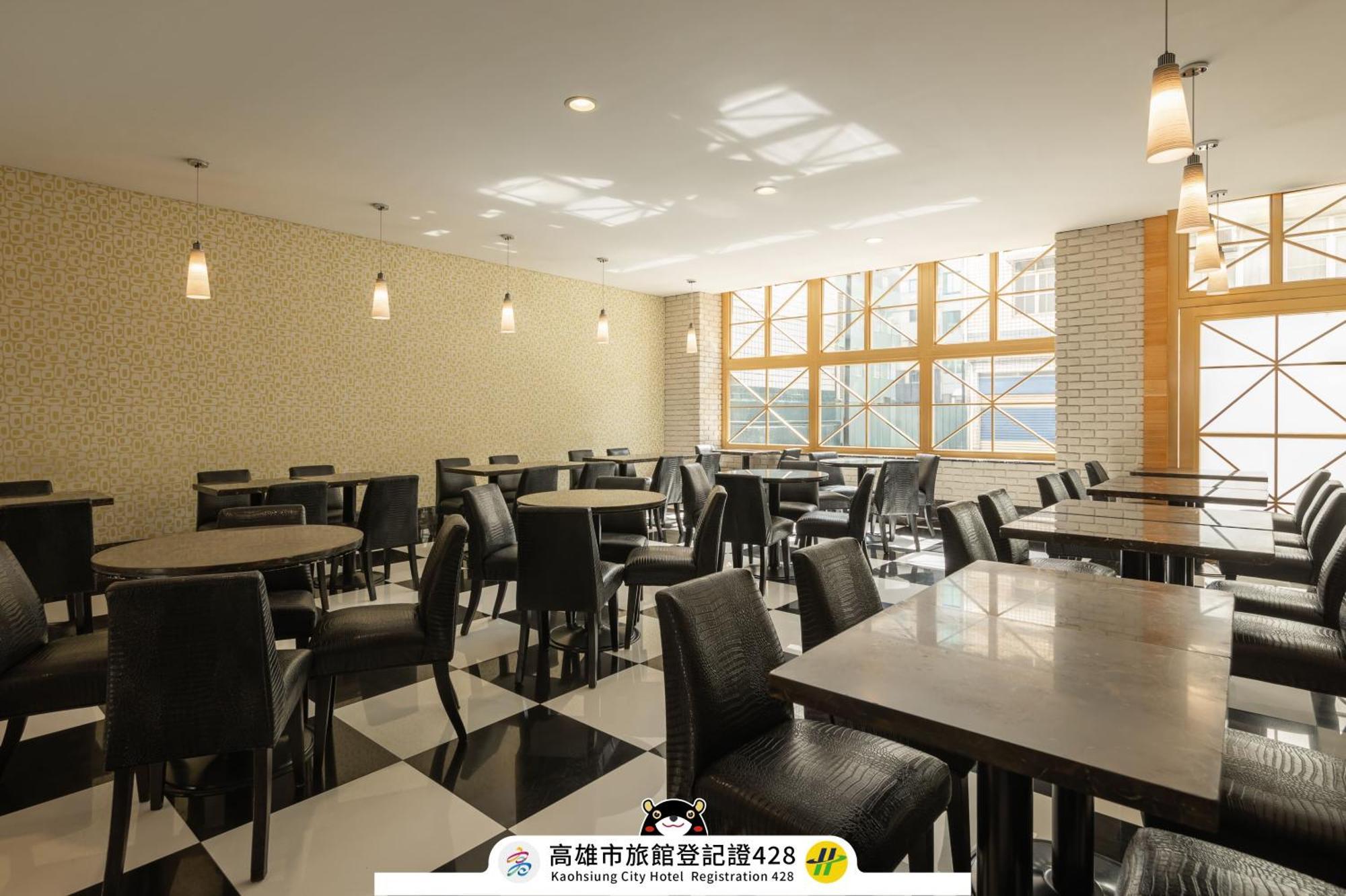 Kindness Hotel - Houyi Jiuru Kaohsiung Zewnętrze zdjęcie