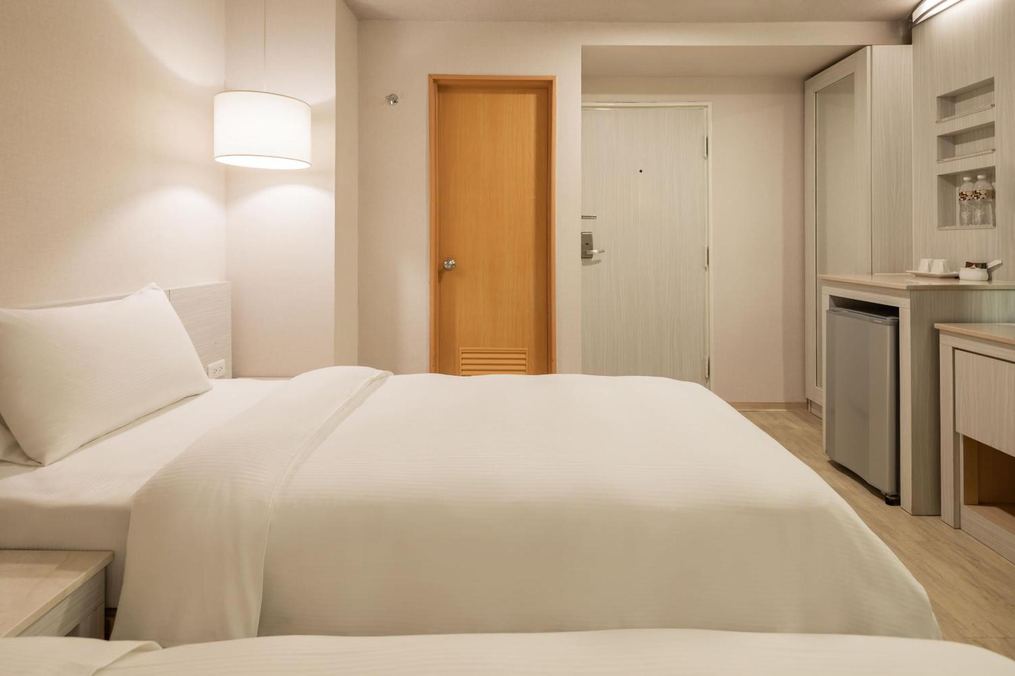 Kindness Hotel - Houyi Jiuru Kaohsiung Pokój zdjęcie